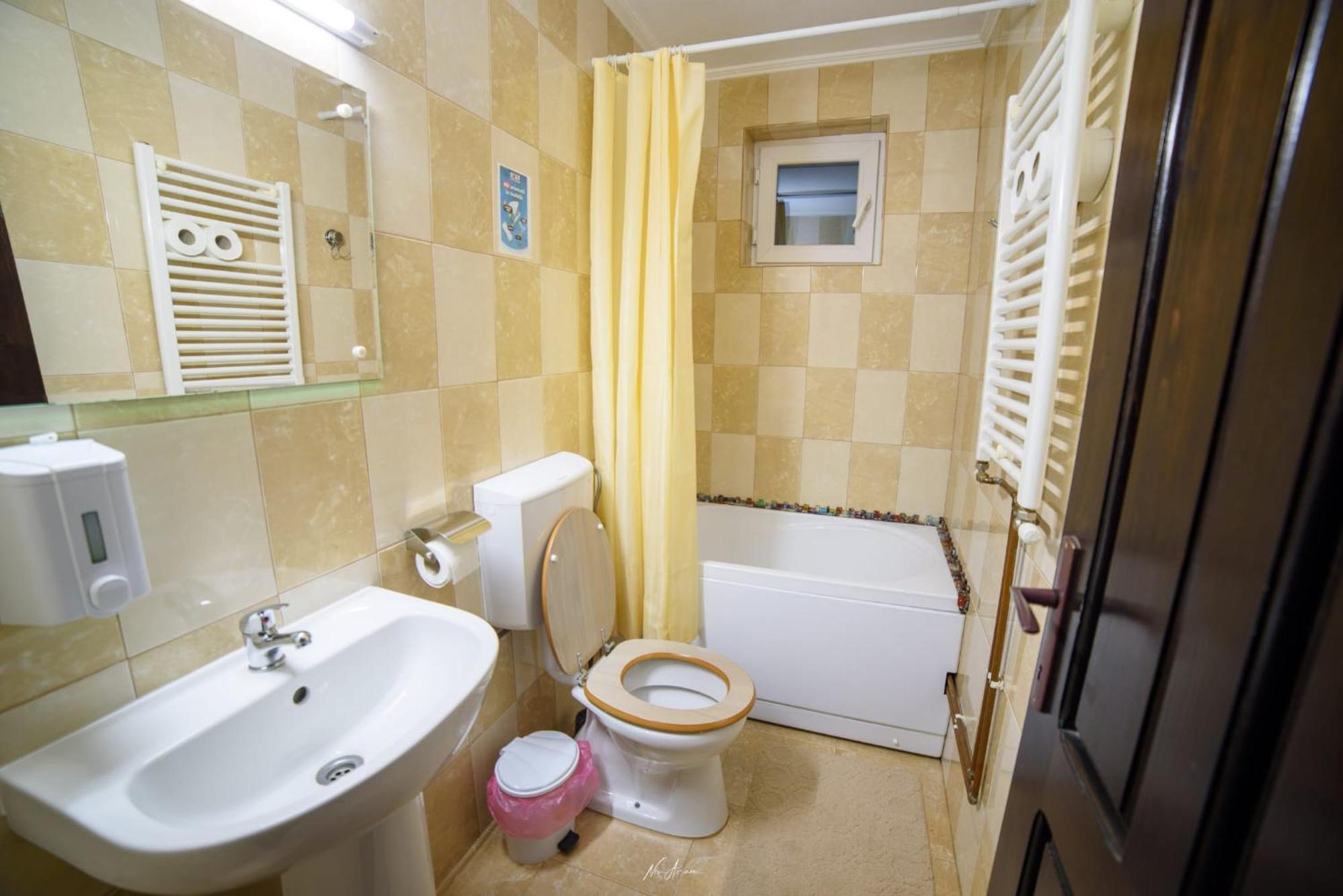Cabana Georgiana Arieseni Ngoại thất bức ảnh